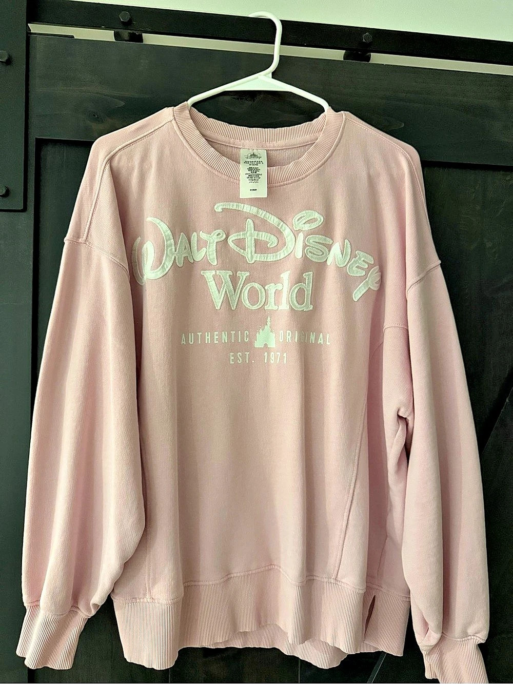 Disney World Authentic Original Crewneck Sweatshirt Pink Medium